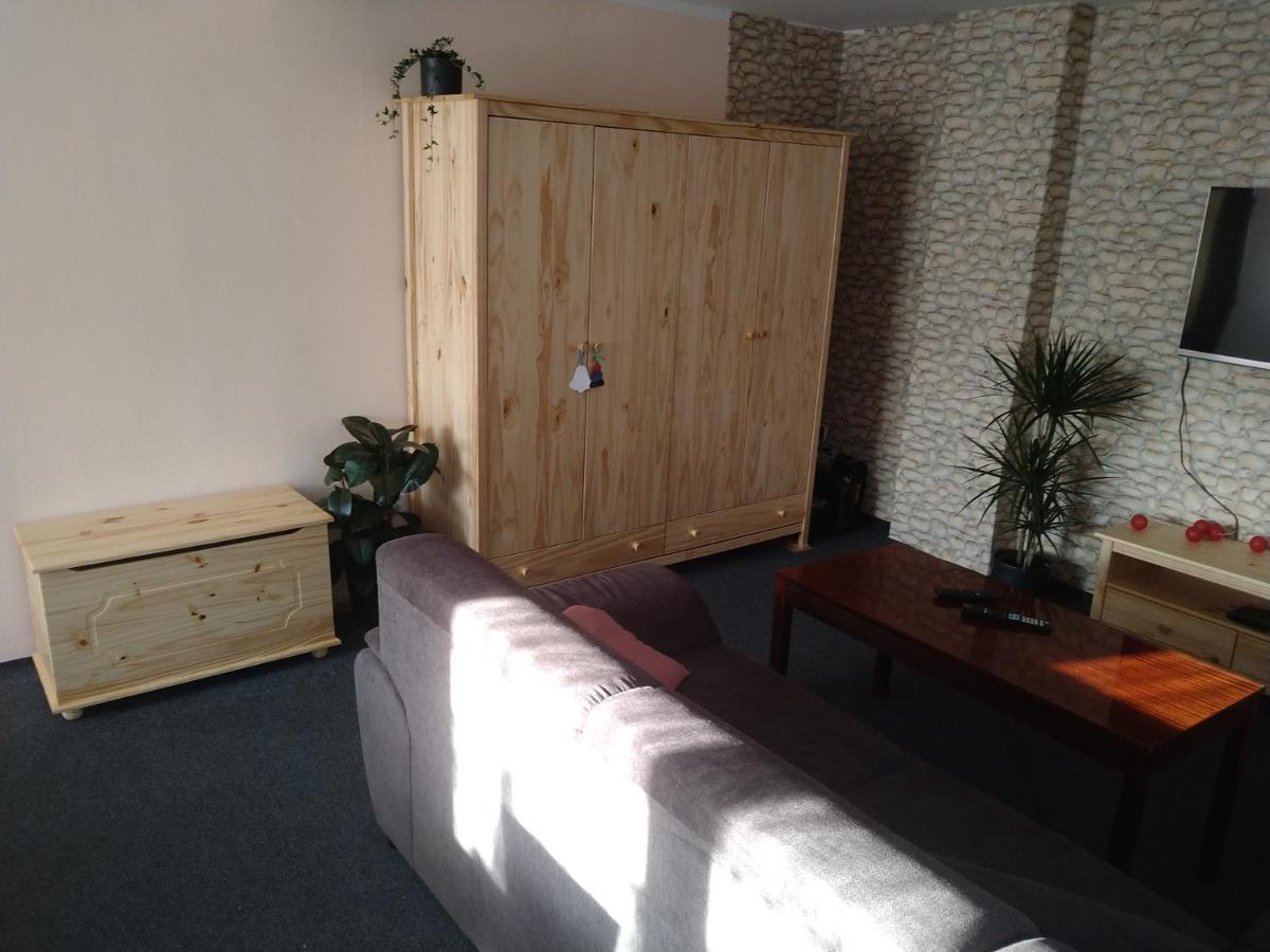 Apartman U Cechu Албрехтице в Йзерски хорах Екстериор снимка